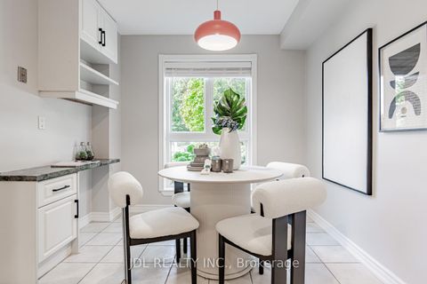 Photo 5 at 217 - 29 Scenic Mill Way, Windfields, Toronto