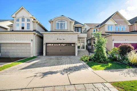 Photo 2 at 11 Cameo Drive, Rouge Woods, Richmond Hill