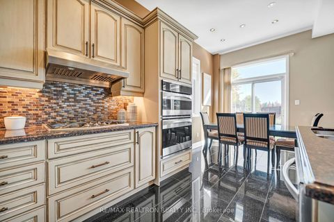 Photo 16 at 11 Cameo Drive, Rouge Woods, Richmond Hill