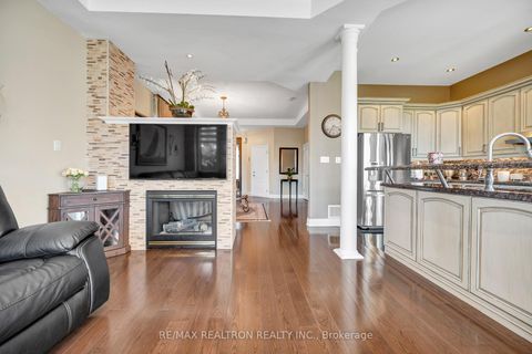 Photo 21 at 11 Cameo Drive, Rouge Woods, Richmond Hill