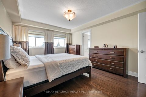 Photo 25 at 11 Cameo Drive, Rouge Woods, Richmond Hill