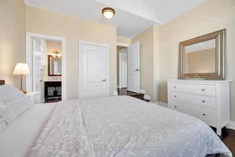 Photo 30 at 11 Cameo Drive, Rouge Woods, Richmond Hill