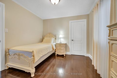 Photo 35 at 11 Cameo Drive, Rouge Woods, Richmond Hill