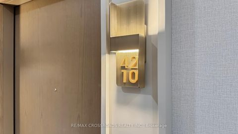 Photo 3 at 4210 - 30 Inn on the park Drive, Don Mills, Toronto