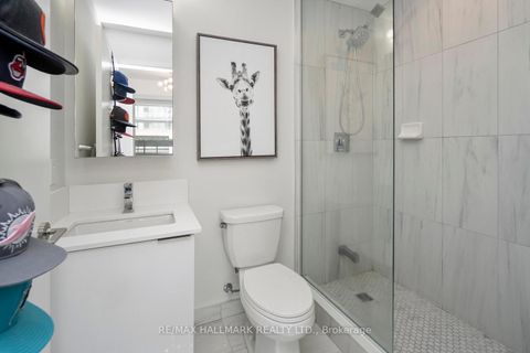 Photo 17 at 729 - 99 Eagle Rock Way, Rural Vaughan, Vaughan