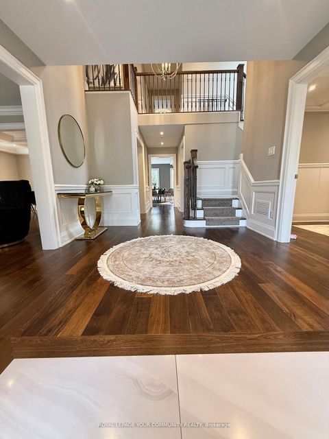 Photo 1 at 20 White Lodge Crescent N, Mill Pond, Richmond Hill