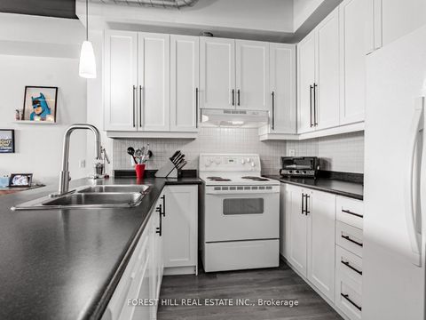 Photo 5 at 407 - 194 Merton Street, Mount Pleasant West, Toronto