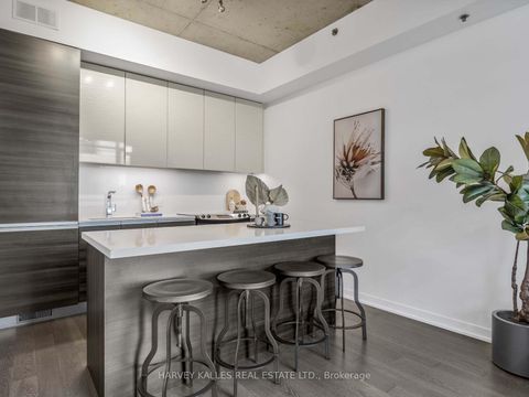 Photo 11 at 615 - 8 Gladstone Avenue, Little Portugal, Toronto