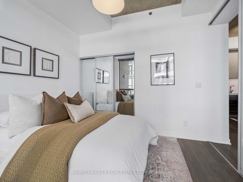 Photo 14 at 615 - 8 Gladstone Avenue, Little Portugal, Toronto