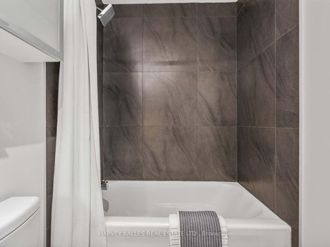 Photo 18 at 615 - 8 Gladstone Avenue, Little Portugal, Toronto