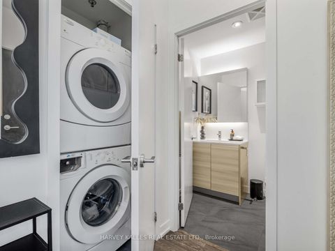 Photo 19 at 615 - 8 Gladstone Avenue, Little Portugal, Toronto