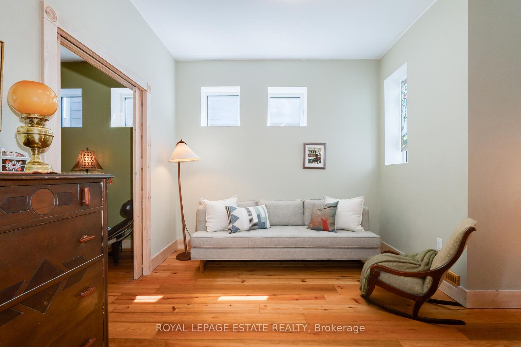 Photo 8 at 146 Ashdale Avenue, Coxwell, Toronto Photo 8 at 146 Ashdale Avenue, Coxwell, Toronto