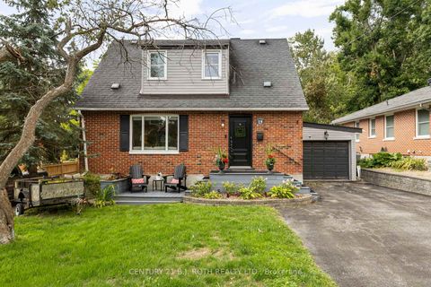 Photo 2 at 14 ST VINCENT Street, North Shore, Barrie