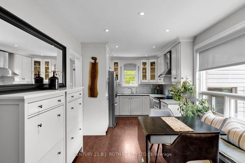 Photo 7 at 14 ST VINCENT Street, North Shore, Barrie