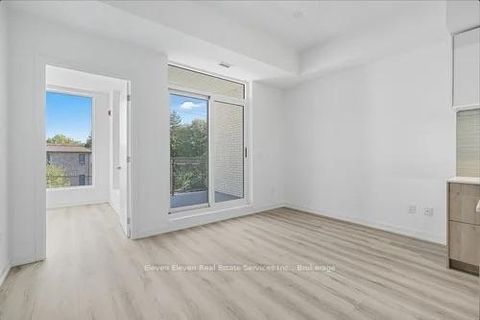 Photo 6 at 301 - 722 Marlee Avenue, Glen Park, Toronto