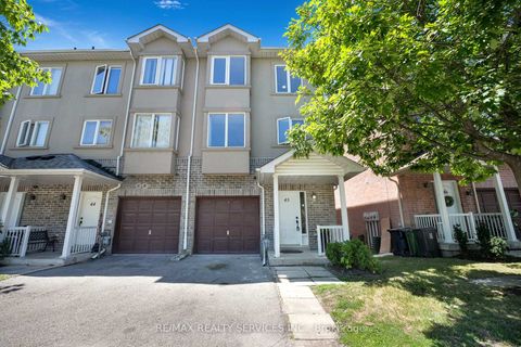 Photo 1 at 45 - 3059 Finch Avenue W, Humbermede, Toronto