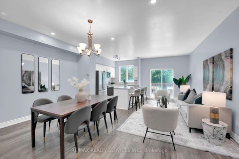 Photo 8 at 45 - 3059 Finch Avenue W, Humbermede, Toronto