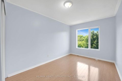 Photo 30 at 45 - 3059 Finch Avenue W, Humbermede, Toronto