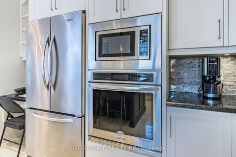 Photo 20 at 416 Rustic Road, Rustic, Toronto