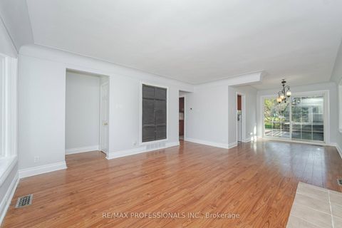 Photo 7 at 11 Jeanette Street, Cliffcrest, Toronto
