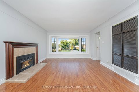 Photo 9 at 11 Jeanette Street, Cliffcrest, Toronto