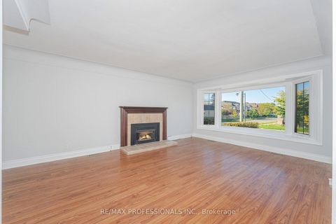 Photo 10 at 11 Jeanette Street, Cliffcrest, Toronto