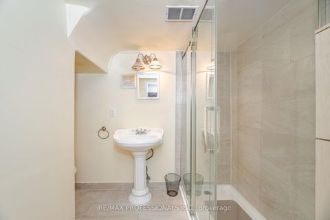 Photo 35 at 11 Jeanette Street, Cliffcrest, Toronto