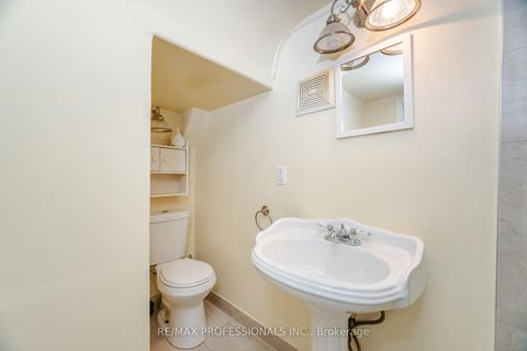 Photo 36 at 11 Jeanette Street, Cliffcrest, Toronto
