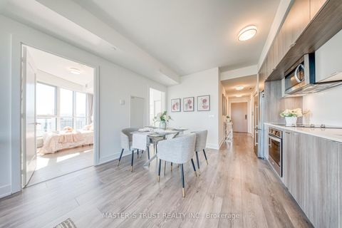 Photo 12 at 3218 - 585 Bloor Street E, North St. James Town, Toronto
