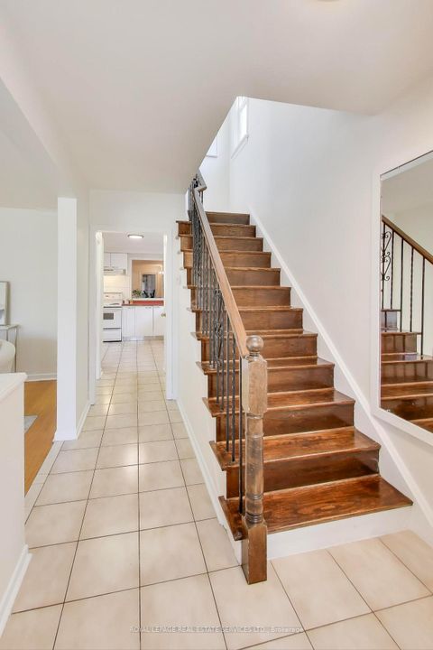Photo 5 at 135 Giltspur Drive, Jane Heights, Toronto