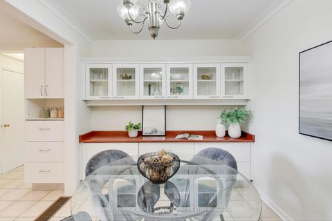 Photo 9 at 135 Giltspur Drive, Jane Heights, Toronto