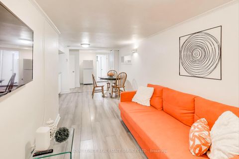 Photo 26 at 135 Giltspur Drive, Jane Heights, Toronto