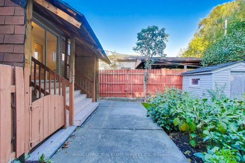 Photo 39 at 135 Giltspur Drive, Jane Heights, Toronto
