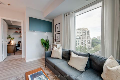 Photo 5 at 614 - 223 St. Clair Avenue W, Casa Loma, Toronto