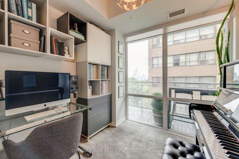 Photo 33 at 614 - 223 St. Clair Avenue W, Casa Loma, Toronto