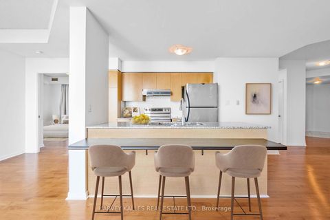 Photo 4 at 1115 - 228 Queens Quay W, Waterfront Communities C1, Toronto