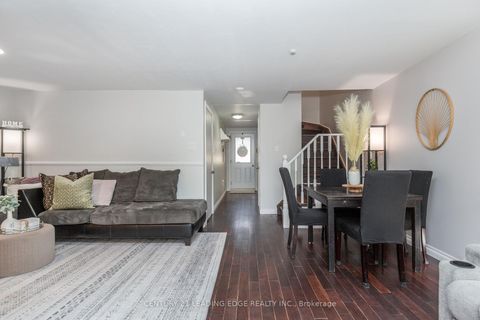Photo 0 at 14 Quail Crescent, Ardagh, Barrie