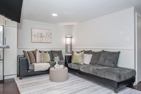 Photo 10 at 14 Quail Crescent, Ardagh, Barrie
