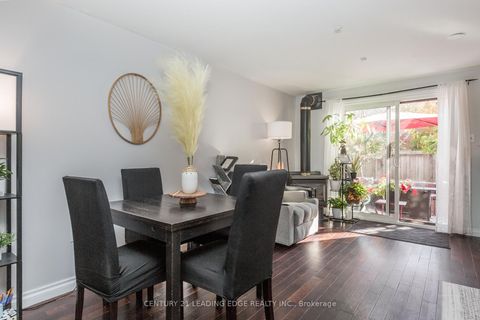 Photo 14 at 14 Quail Crescent, Ardagh, Barrie