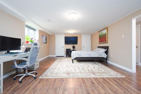 Photo 10 at 220 Overton Place, CP College Park, Oakville