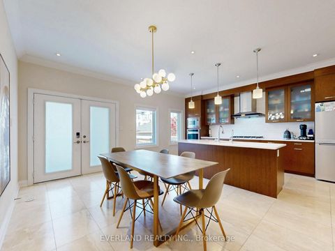 Photo 5 at 5 Point Pelee Lane, Rouge Woods, Richmond Hill