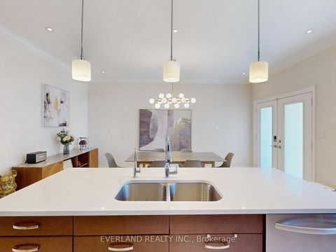 Photo 9 at 5 Point Pelee Lane, Rouge Woods, Richmond Hill Photo 9 at 5 Point Pelee Lane, Rouge Woods, Richmond Hill