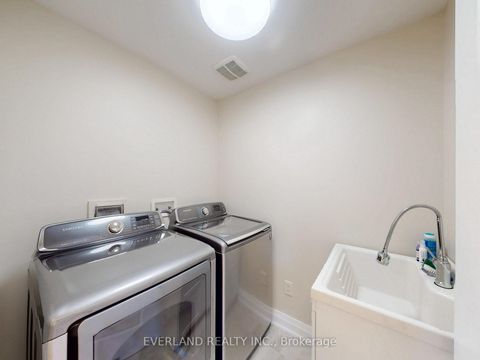 Photo 22 at 5 Point Pelee Lane, Rouge Woods, Richmond Hill