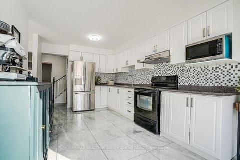 Photo 9 at 90 Radwell Crescent, Milliken, Toronto
