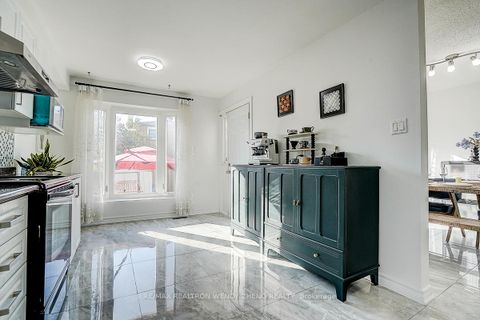 Photo 10 at 90 Radwell Crescent, Milliken, Toronto