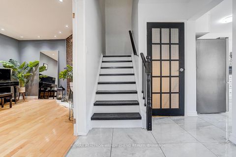 Photo 11 at 90 Radwell Crescent, Milliken, Toronto