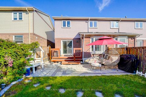 Photo 35 at 90 Radwell Crescent, Milliken, Toronto