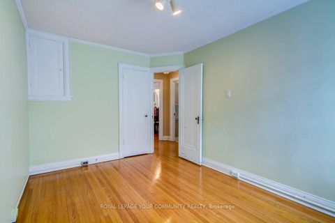 Photo 10 at 203 Woodycrest Avenue, East York, Toronto