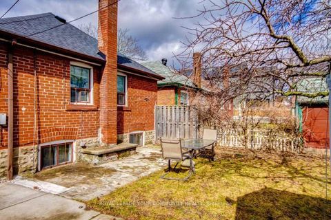 Photo 16 at 203 Woodycrest Avenue, East York, Toronto