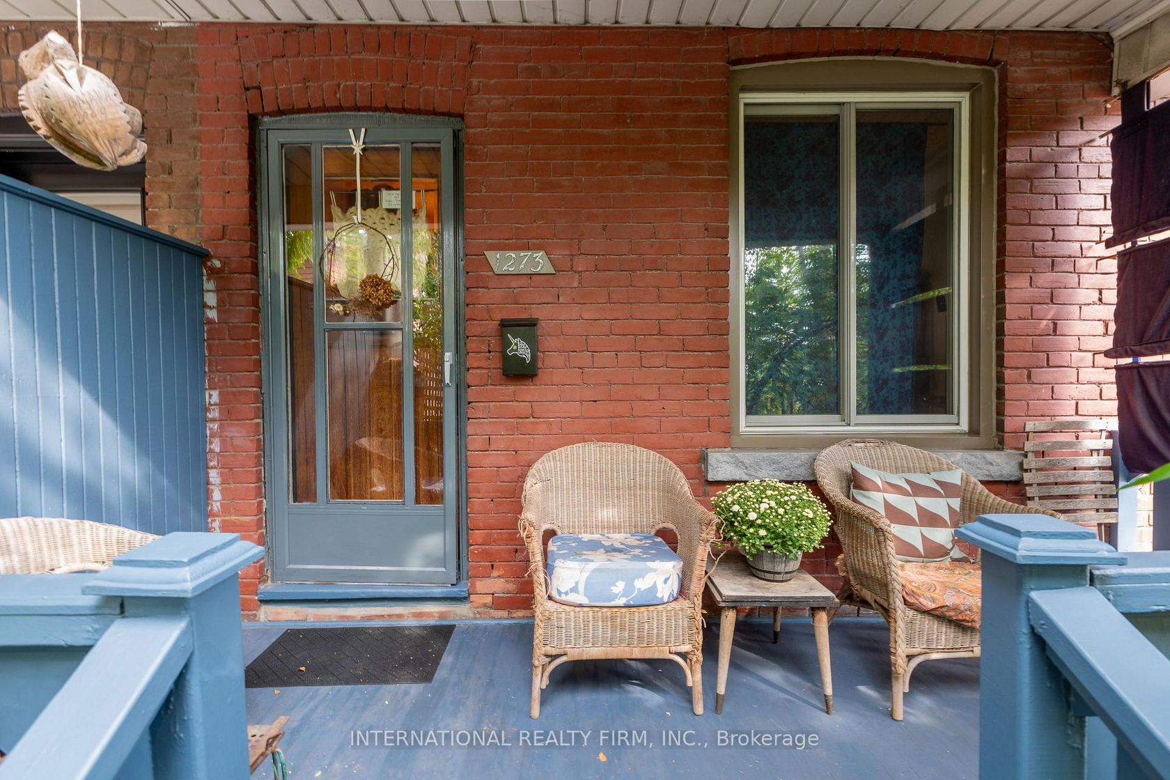 1273 Lansdowne Avenue, Davenport, Toronto  by Loree Meneguzzi Real Estate 1273 Lansdowne Avenue, Davenport, Toronto